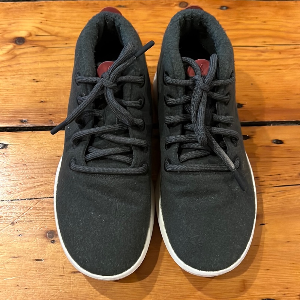 All Birds. Women's Wool Runner-up Mizzles  size 8. Worn only 1x!